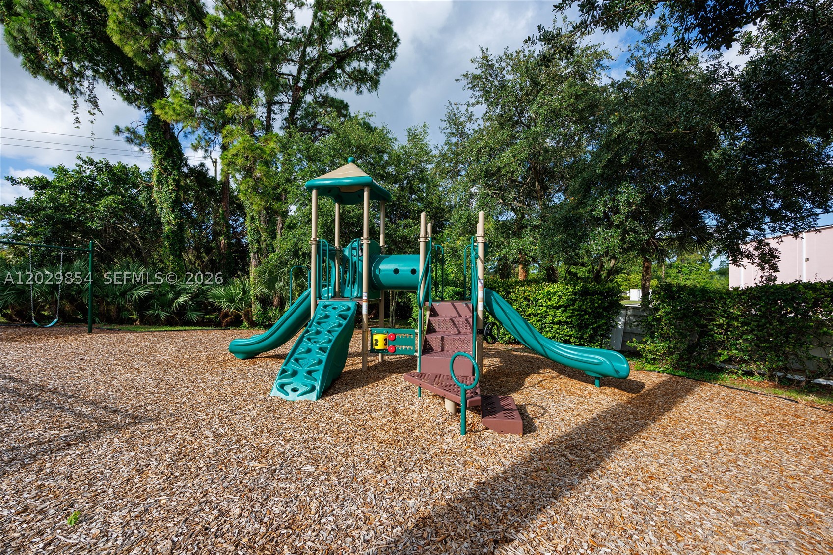 1606 Seminole Palms Dr, Green Acres FL 33463