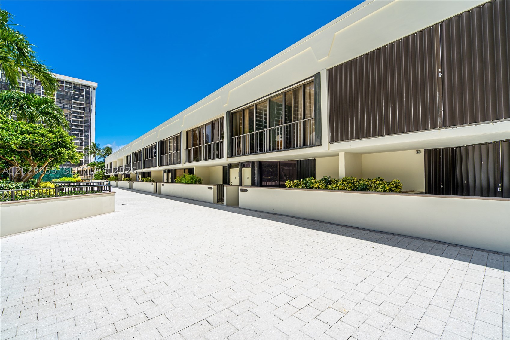 1925 Brickell Ave #D610, Miami FL 33129