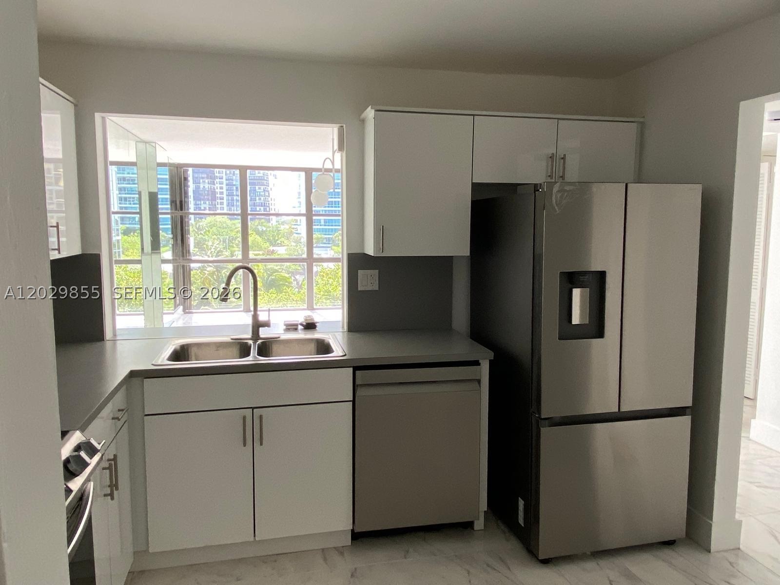 1925 Brickell Ave #D610, Miami FL 33129