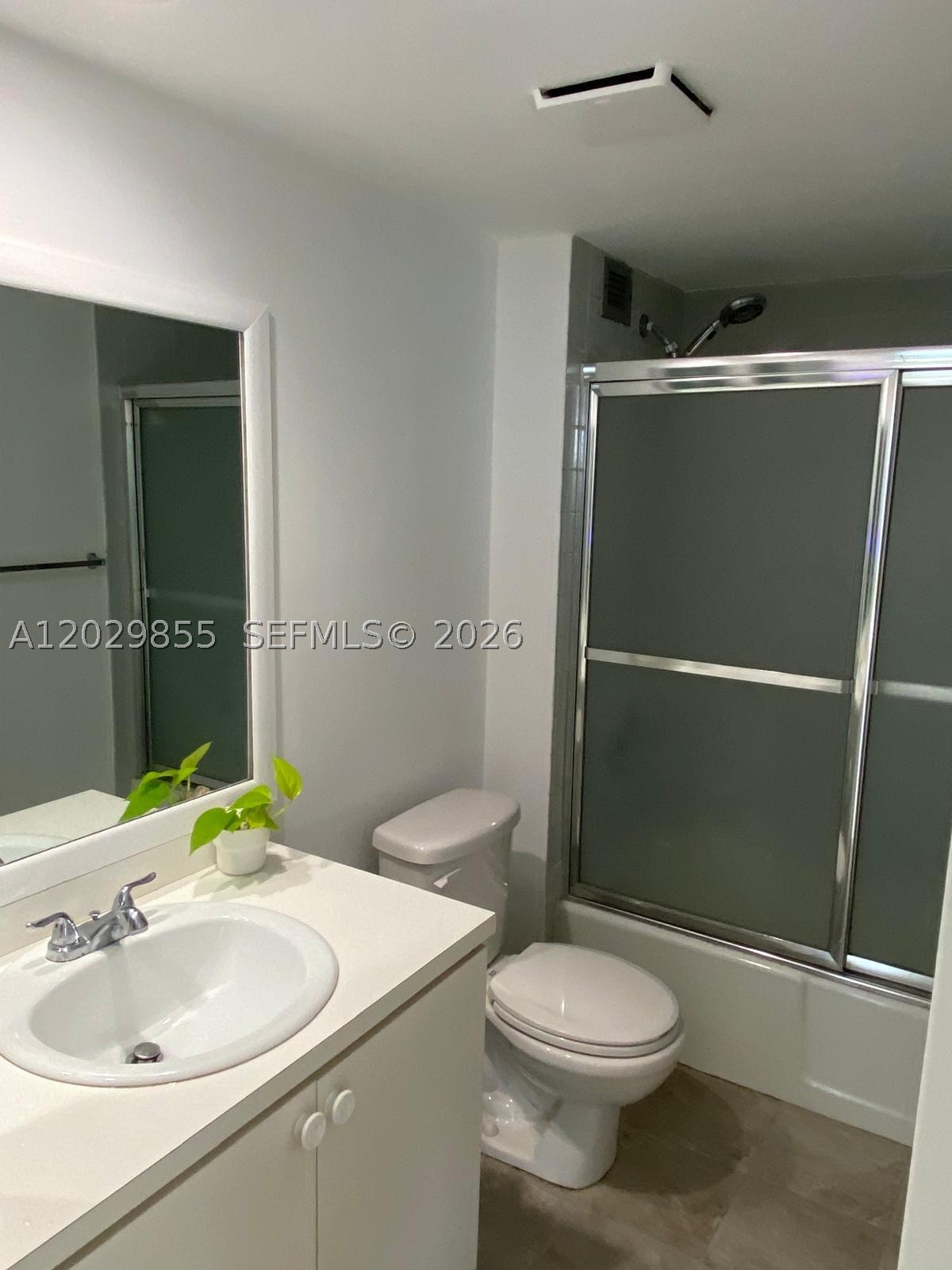 1925 Brickell Ave #D610, Miami FL 33129