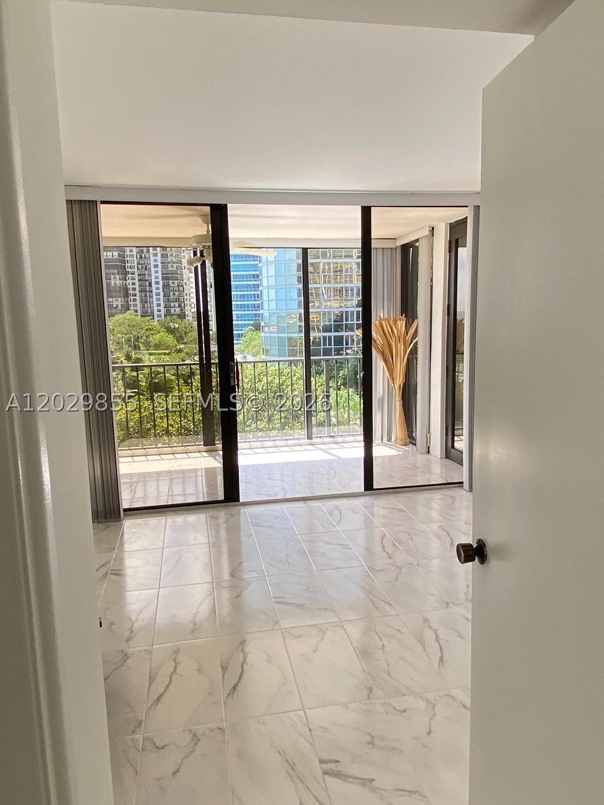 1925 Brickell Ave #D610, Miami FL 33129