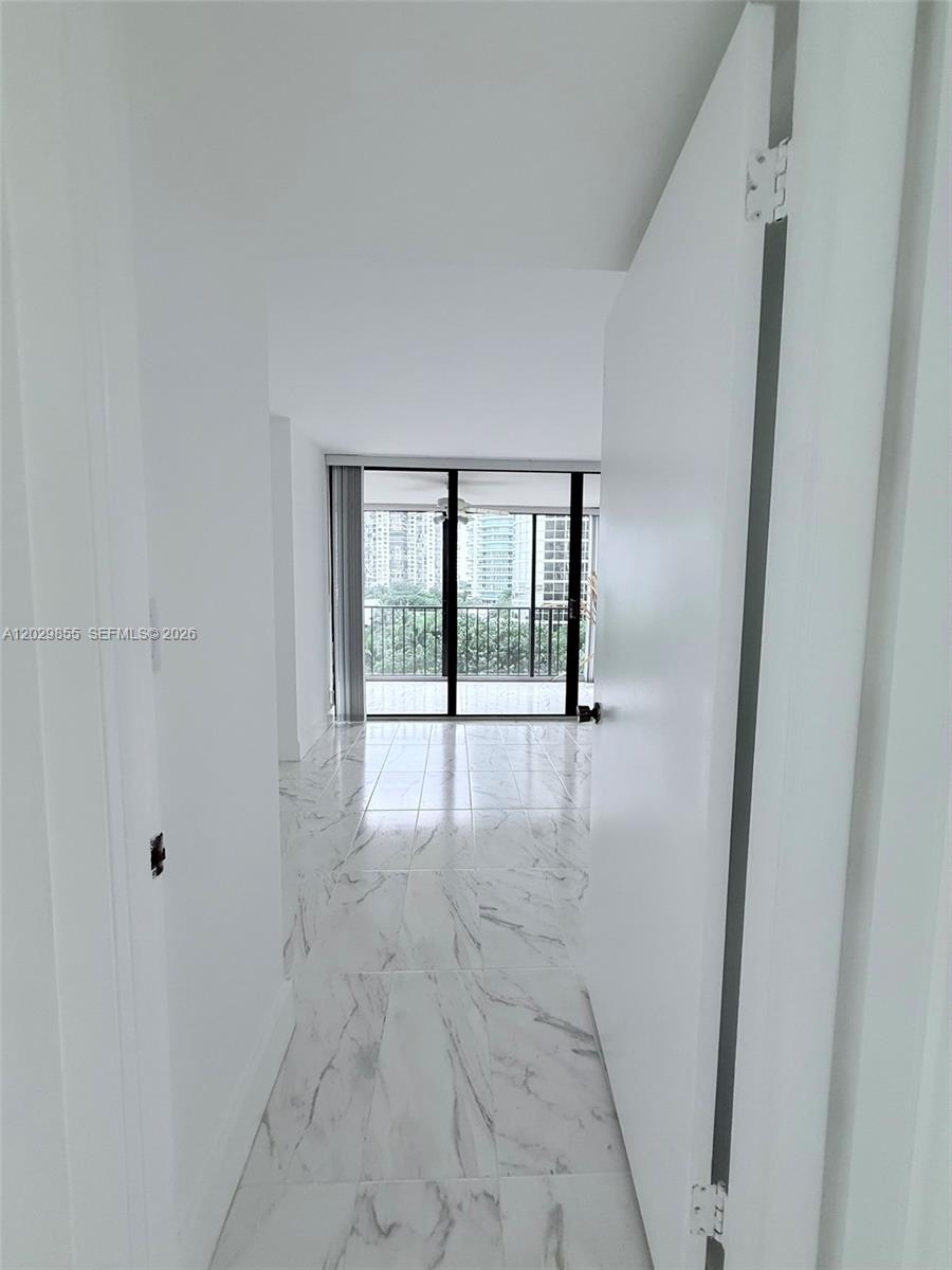 1925 Brickell Ave #D610, Miami FL 33129
