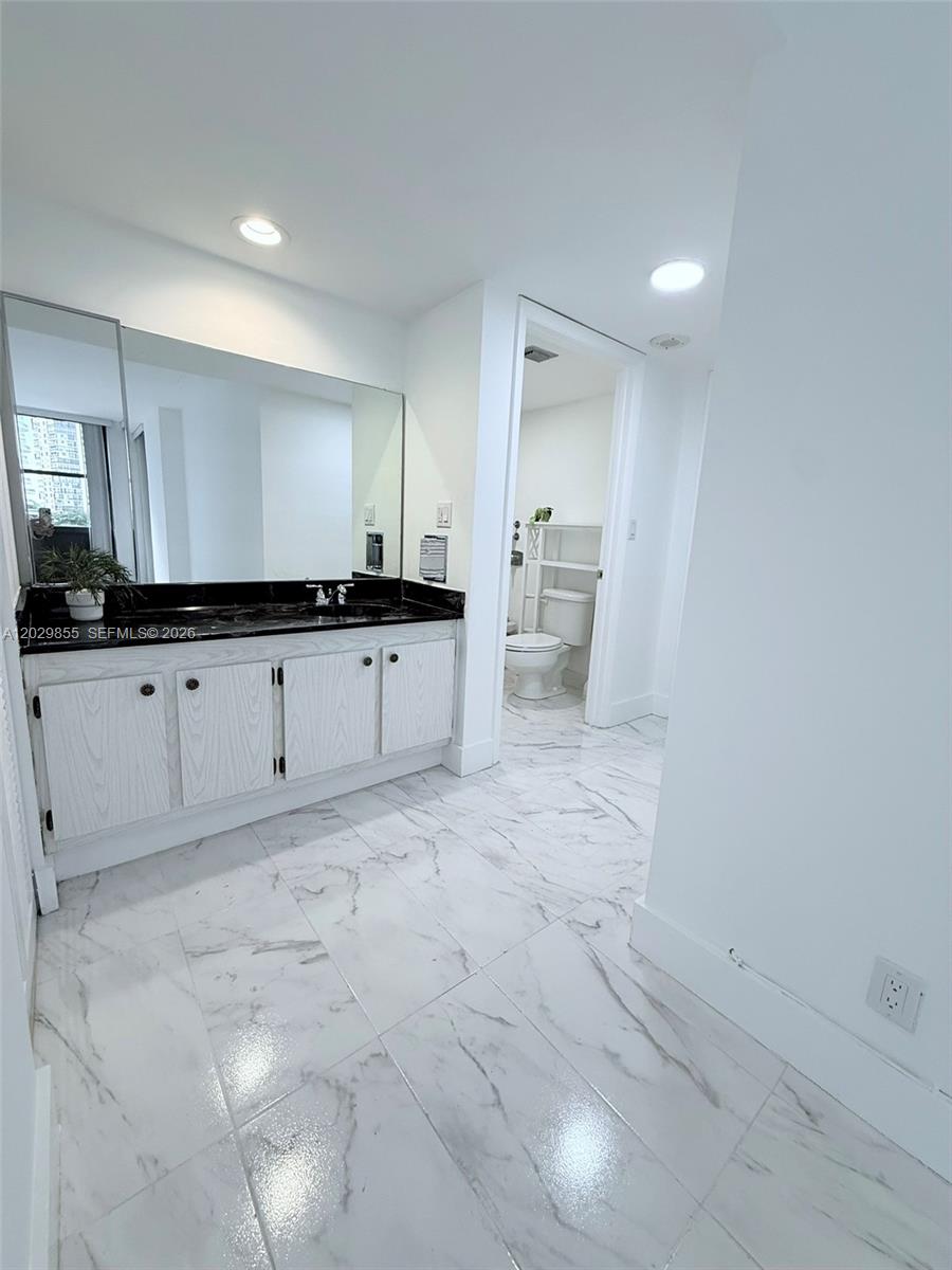 1925 Brickell Ave #D610, Miami FL 33129