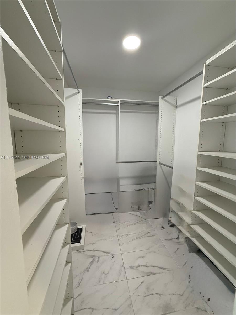 1925 Brickell Ave #D610, Miami FL 33129