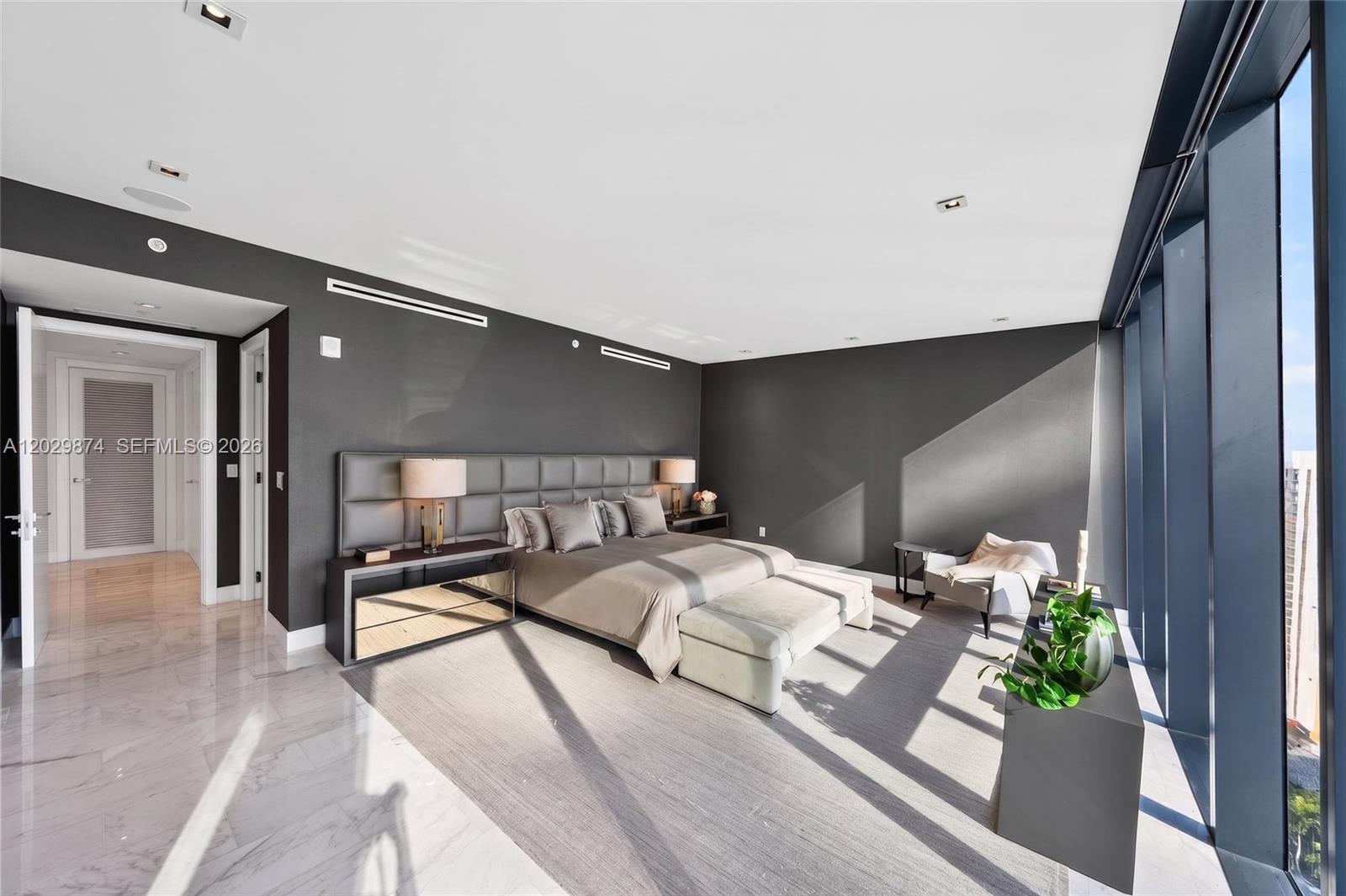 1451 Brickell Ave #2901, Miami FL 33131