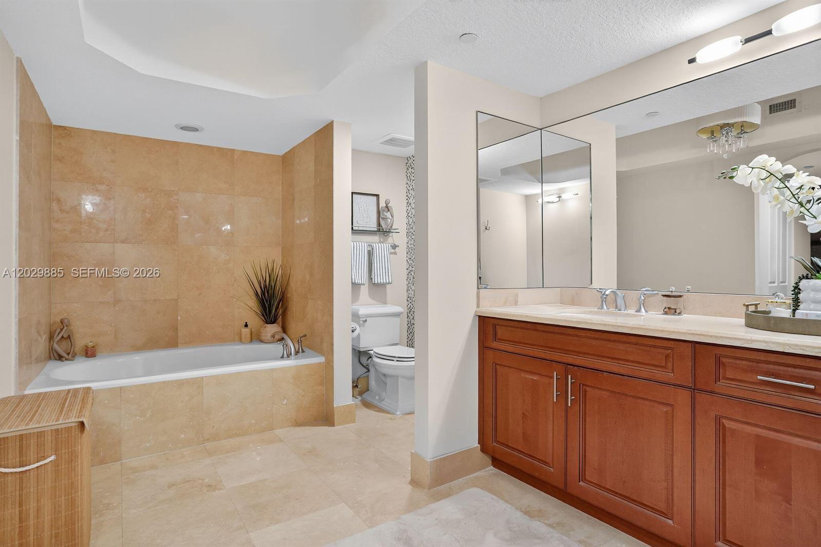 1200 Hillsboro Mile #2203, Hillsboro Beach FL 33062