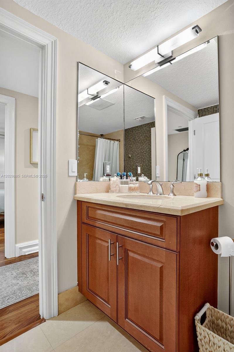 1200 Hillsboro Mile #2203, Hillsboro Beach FL 33062