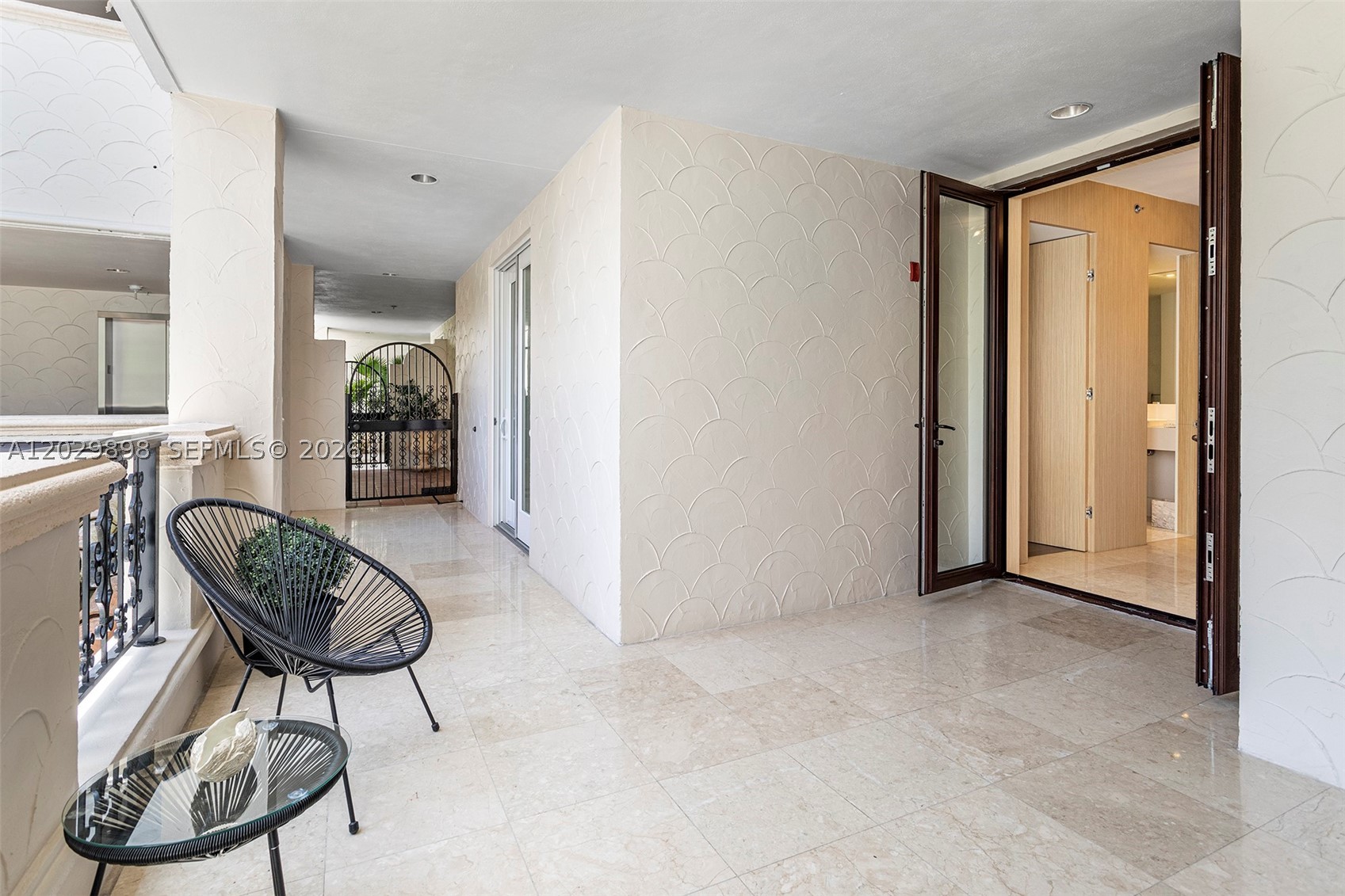 2122 Fisher Island Dr #2122, Miami Beach FL 33109