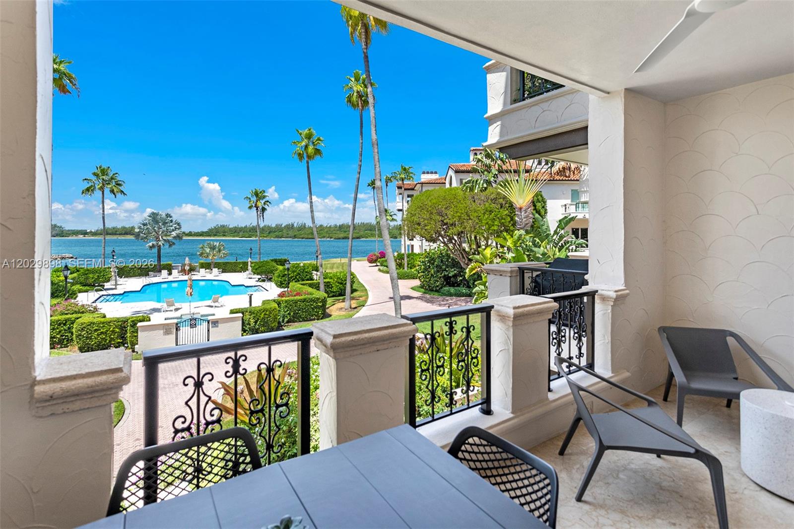 2122 Fisher Island Dr #2122, Miami Beach FL 33109