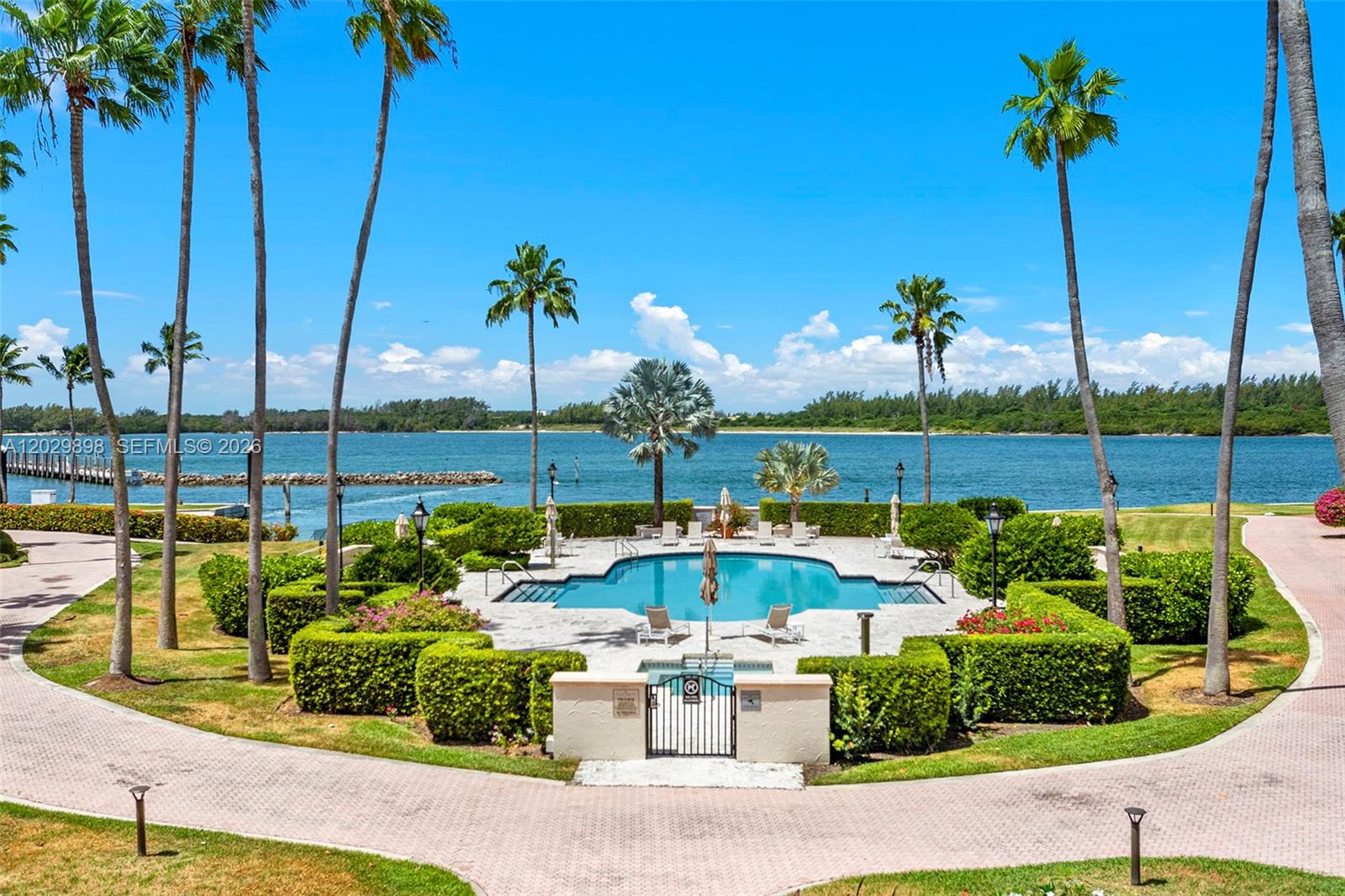 2122 Fisher Island Dr #2122, Miami Beach FL 33109