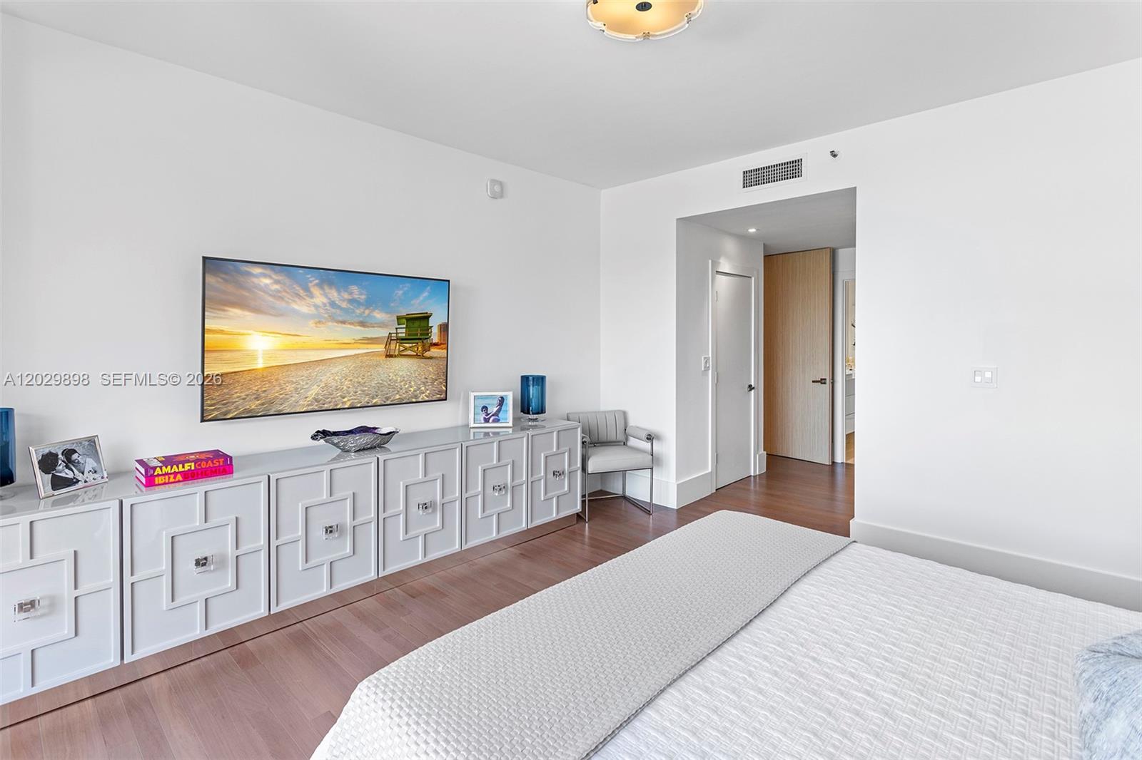 2122 Fisher Island Dr #2122, Miami Beach FL 33109