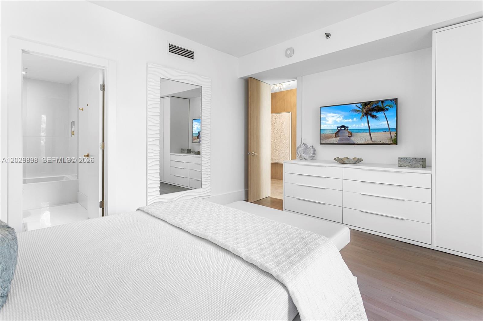 2122 Fisher Island Dr #2122, Miami Beach FL 33109