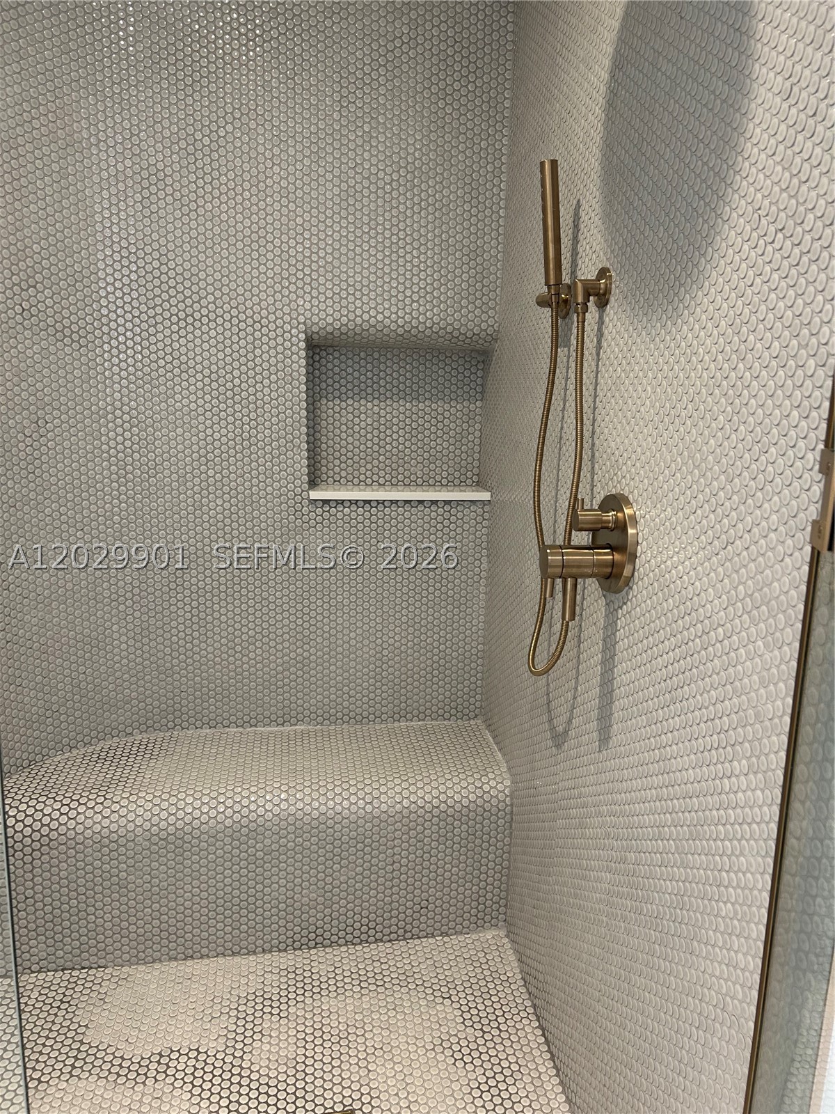 2678 Tigertail Ave #911, Miami FL 33133
