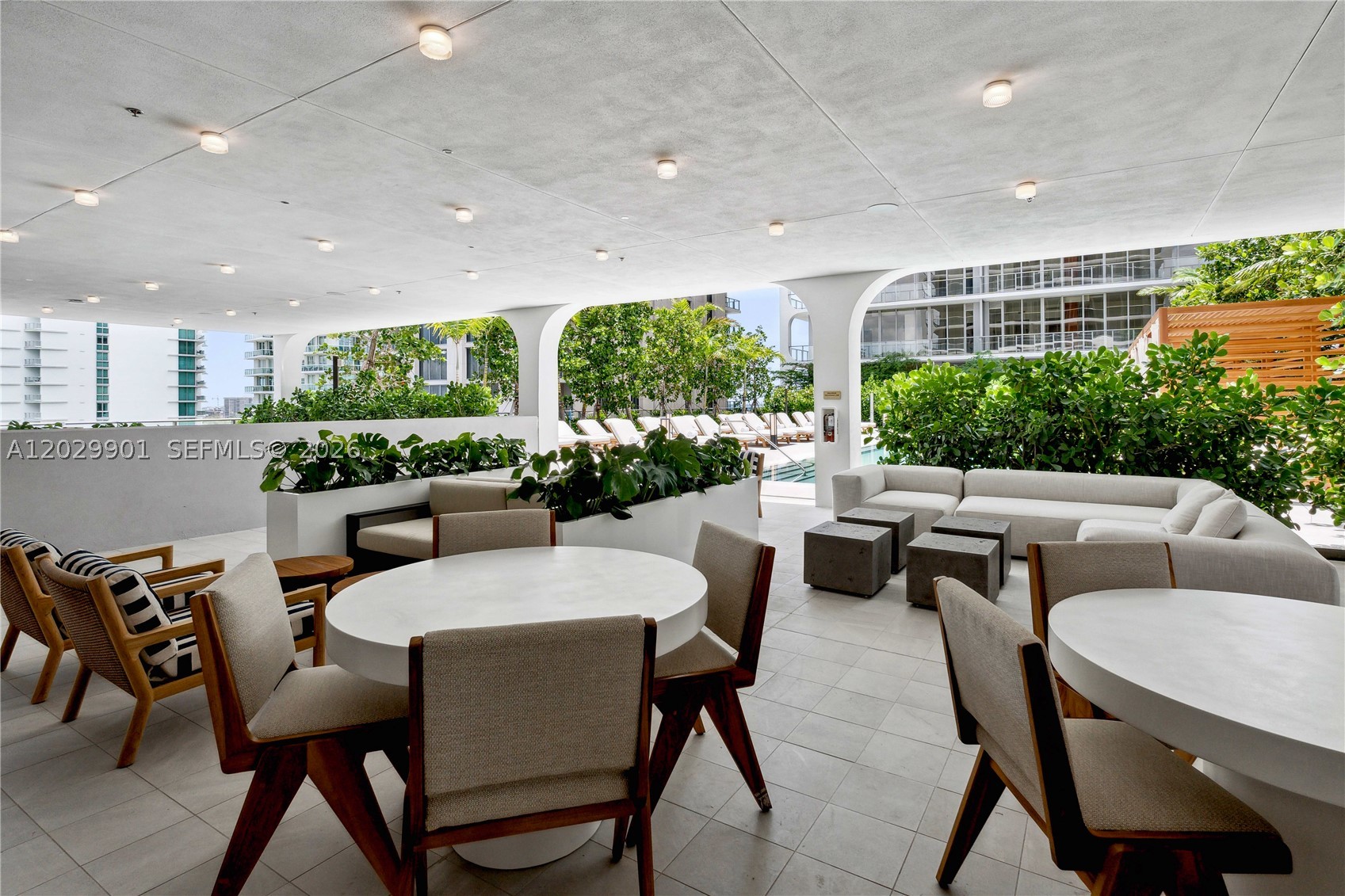 2678 Tigertail Ave #911, Miami FL 33133