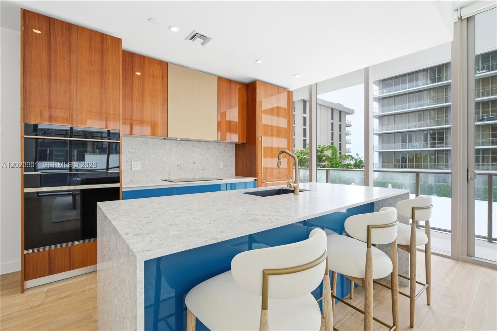 2678 Tigertail Ave #911, Miami FL 33133