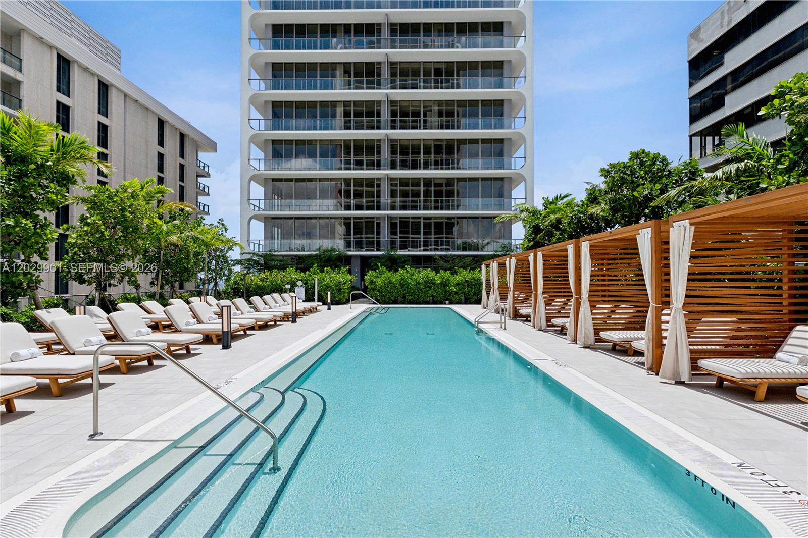 2678 Tigertail Ave #911, Miami FL 33133