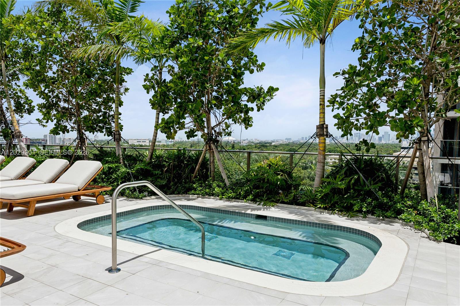 2678 Tigertail Ave #911, Miami FL 33133