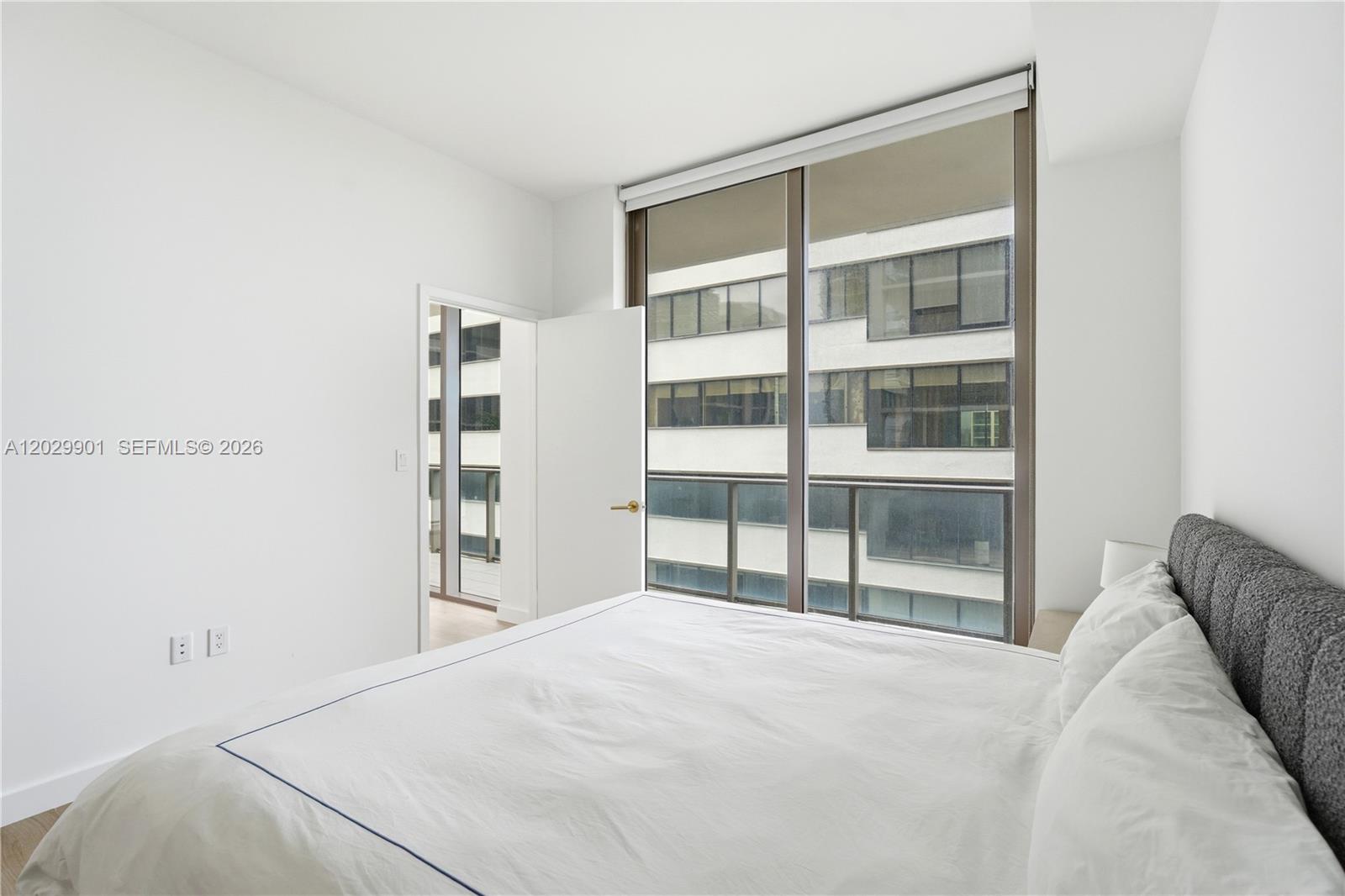 2678 Tigertail Ave #911, Miami FL 33133
