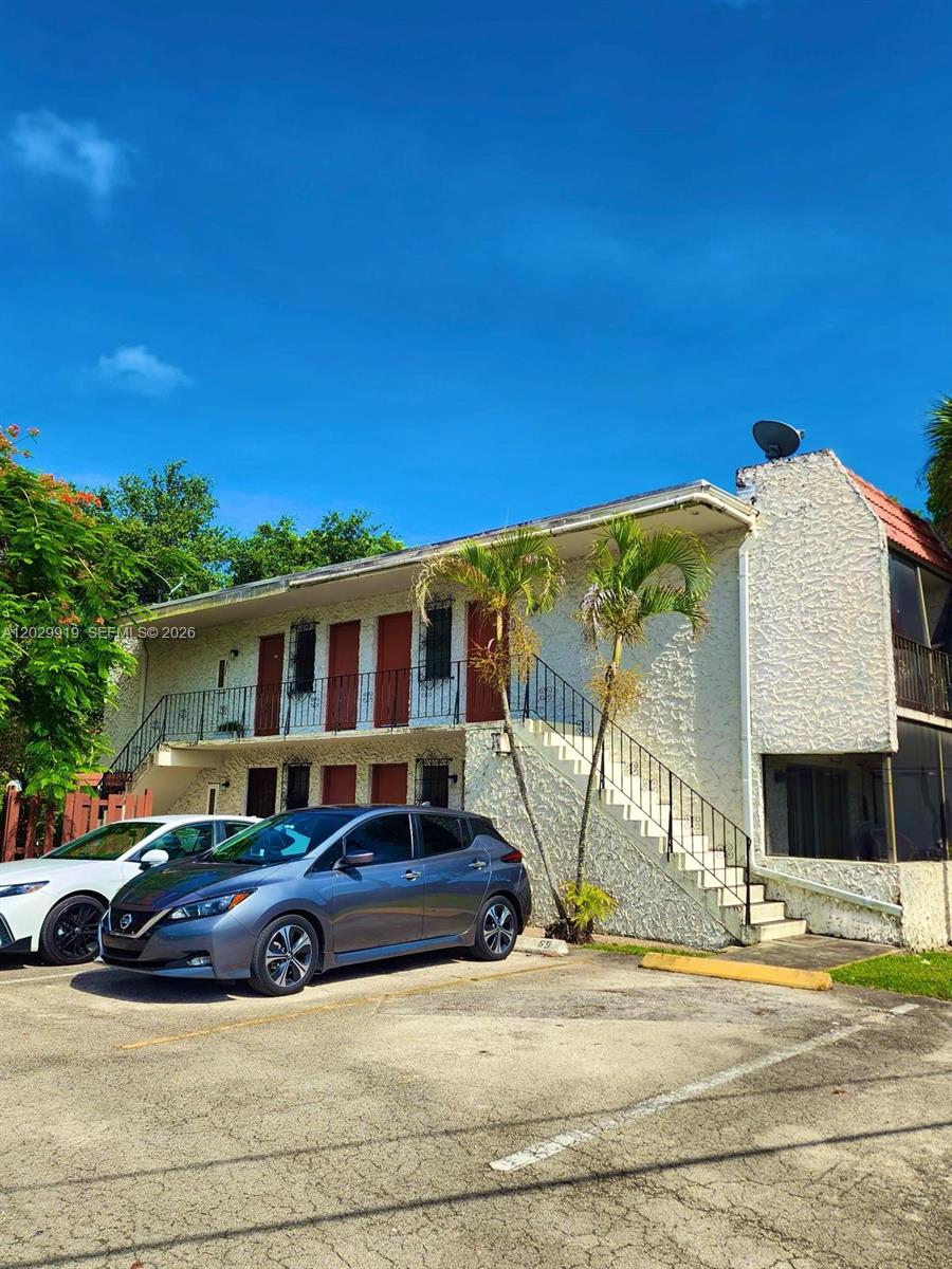 8701 SW 141st St #H6, Palmetto Bay FL 33176