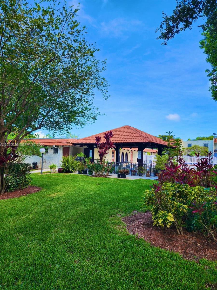8701 SW 141st St #H6, Palmetto Bay FL 33176