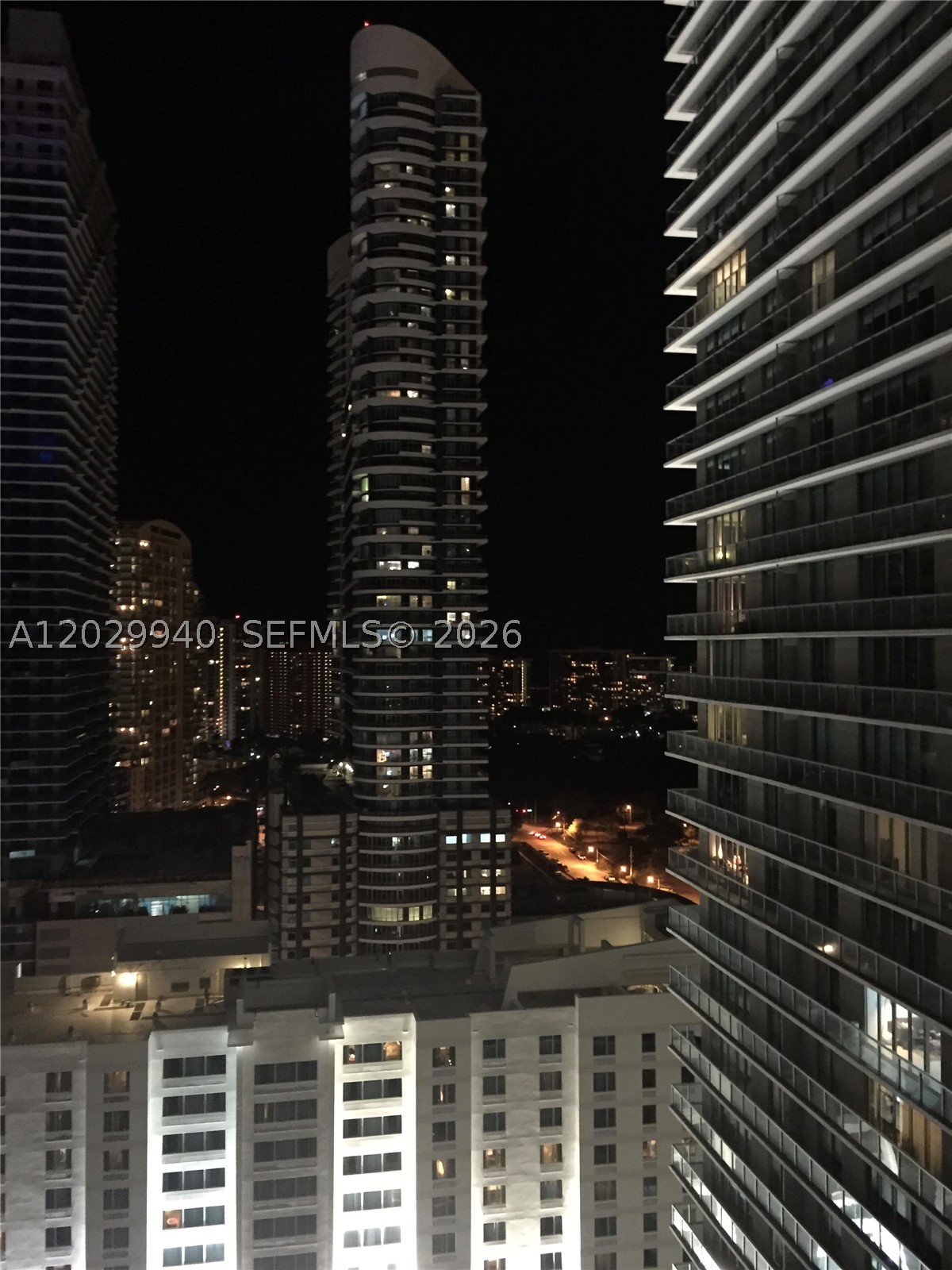 1111 SW 1 AV #2718-N, Miami FL 33130