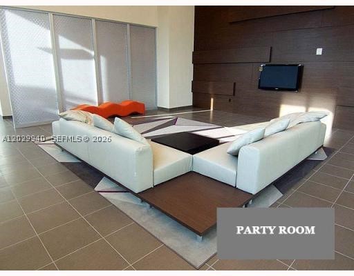 1111 SW 1 AV #2718-N, Miami FL 33130