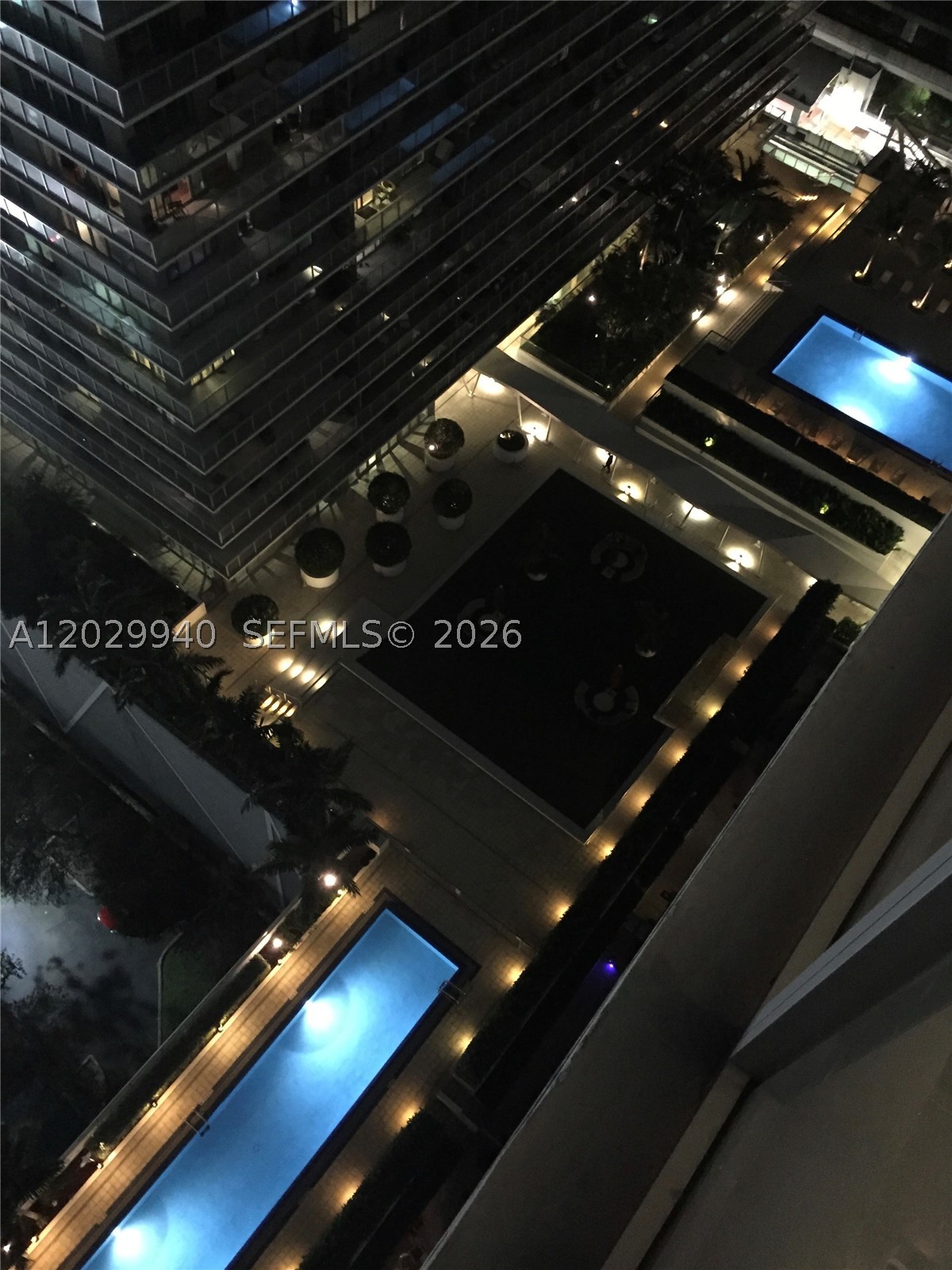 1111 SW 1 AV #2718-N, Miami FL 33130