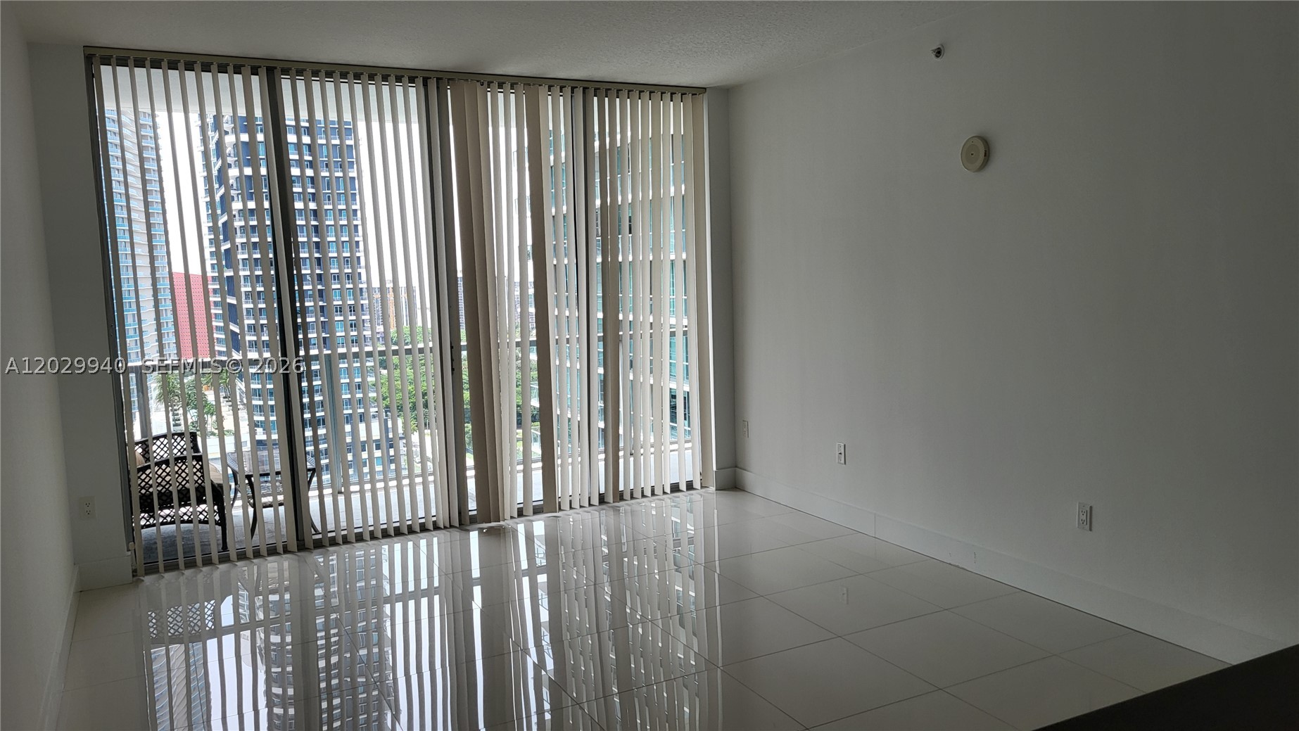 1111 SW 1 AV #2718-N, Miami FL 33130