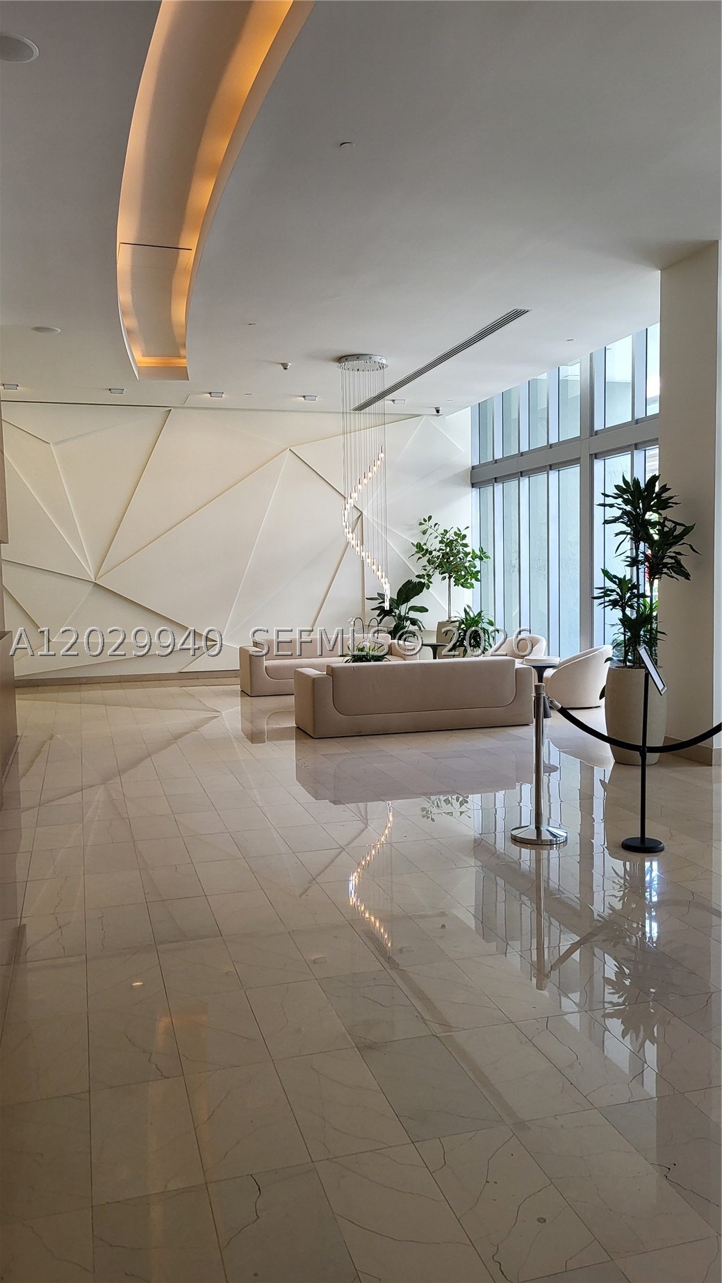 1111 SW 1 AV #2718-N, Miami FL 33130