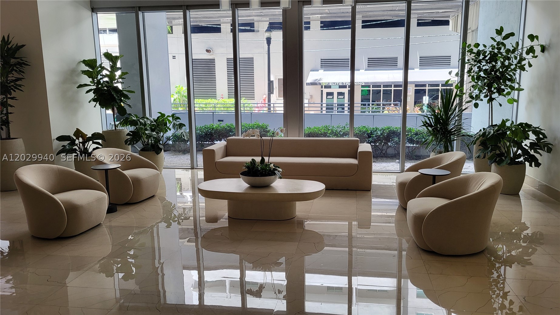 1111 SW 1 AV #2718-N, Miami FL 33130