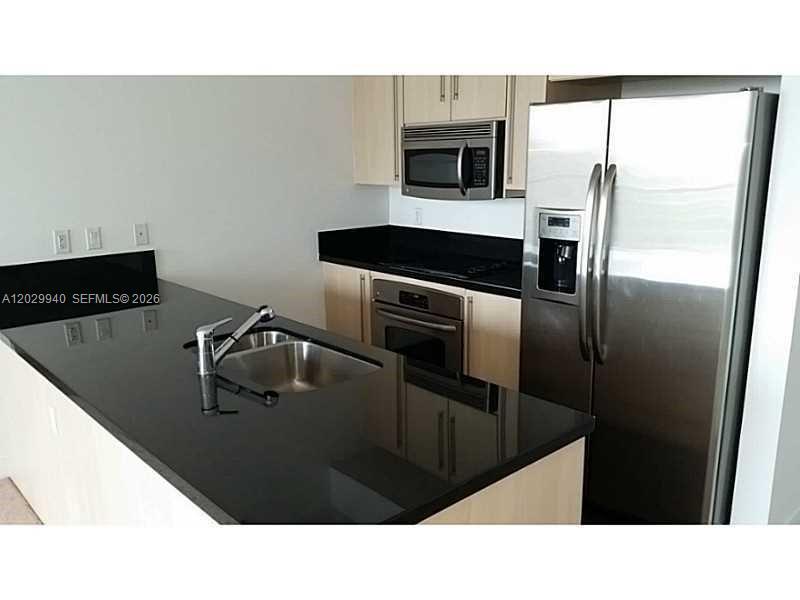 1111 SW 1 AV #2718-N, Miami FL 33130