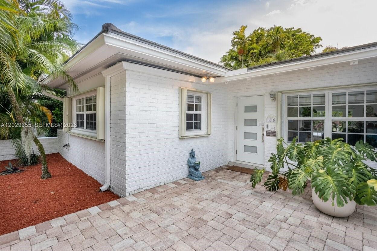 1418 Cordova St, Coral Gables FL 33134