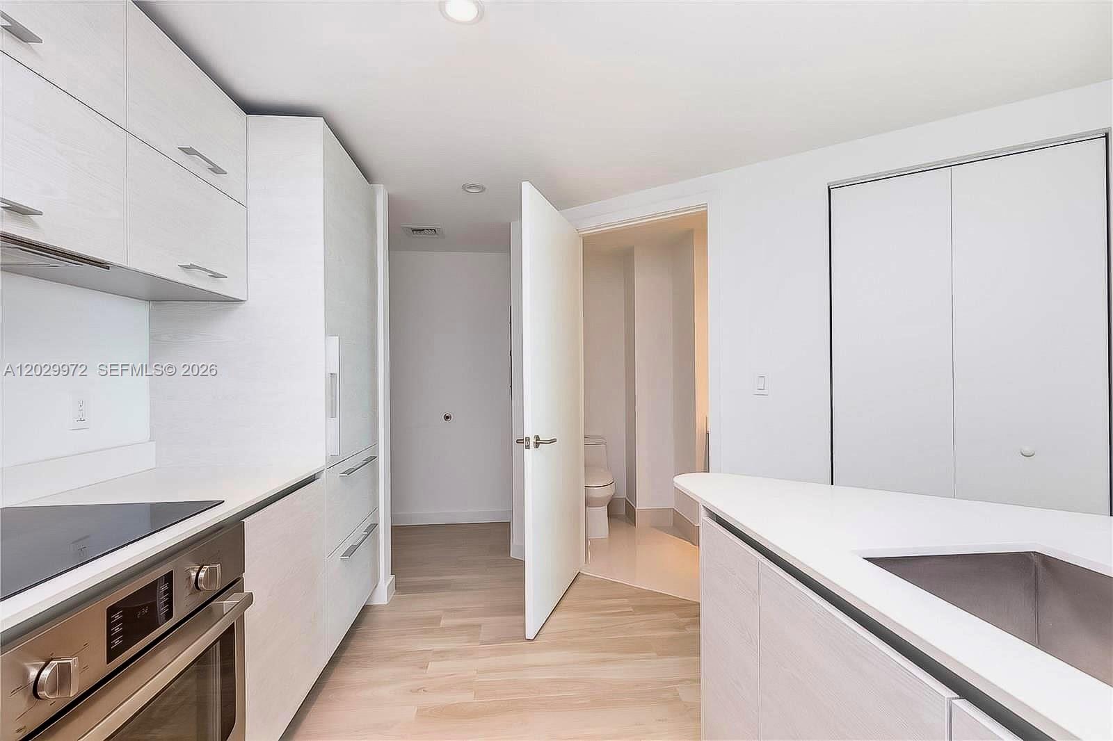 1300 S Miami Ave #2209, Miami FL 33130