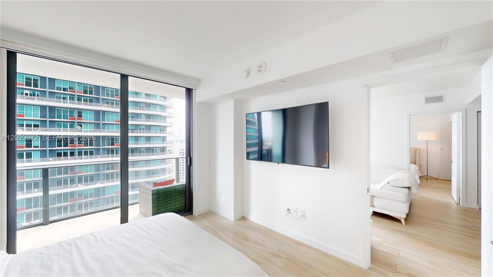 1300 S Miami Ave #2209, Miami FL 33130