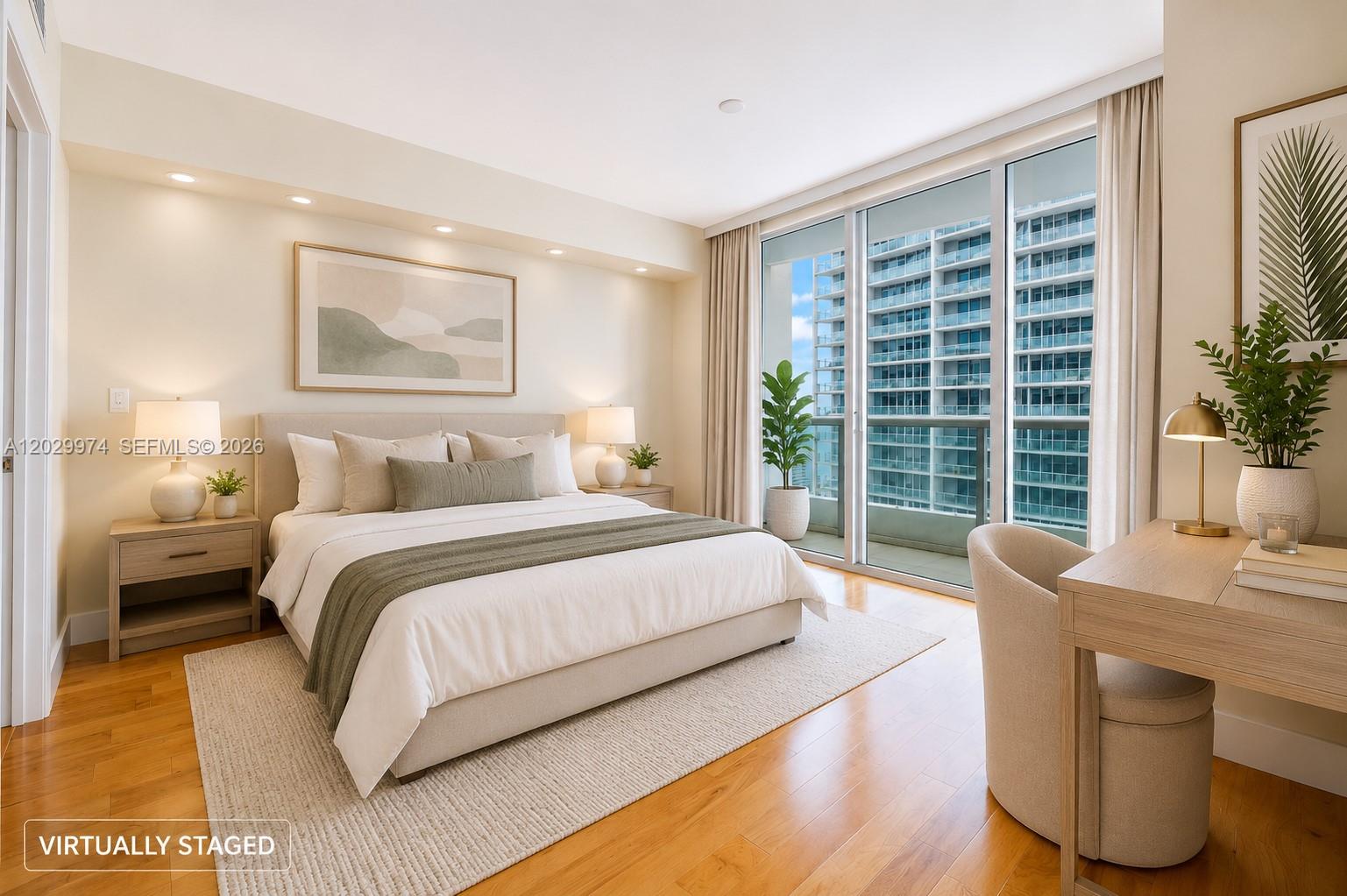 475 Brickell Ave #2909, Miami FL 33131