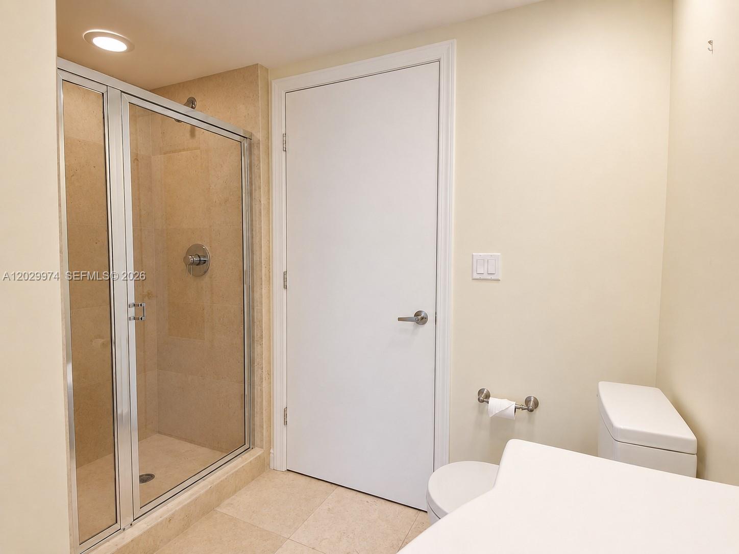 475 Brickell Ave #2909, Miami FL 33131