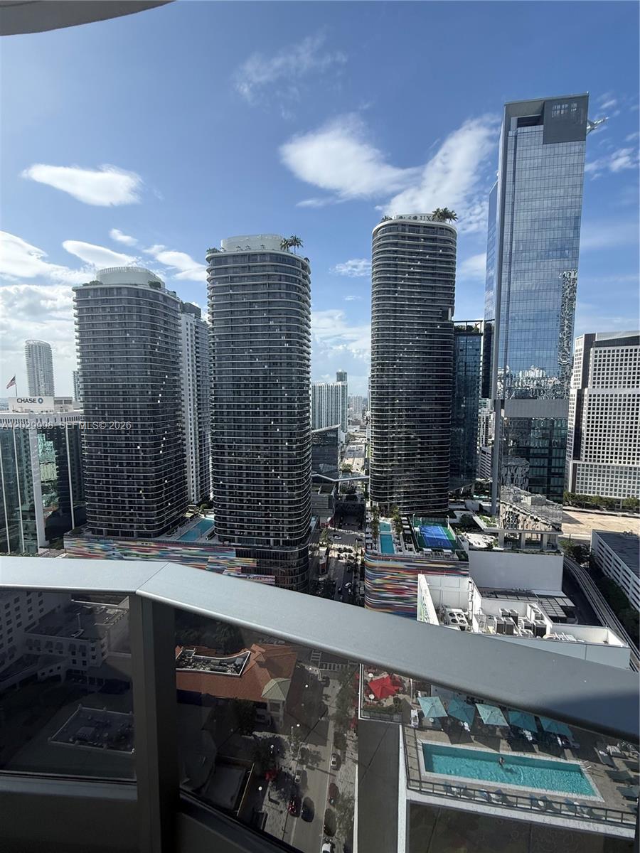 1000 Brickell Plz #3412, Miami FL 33131