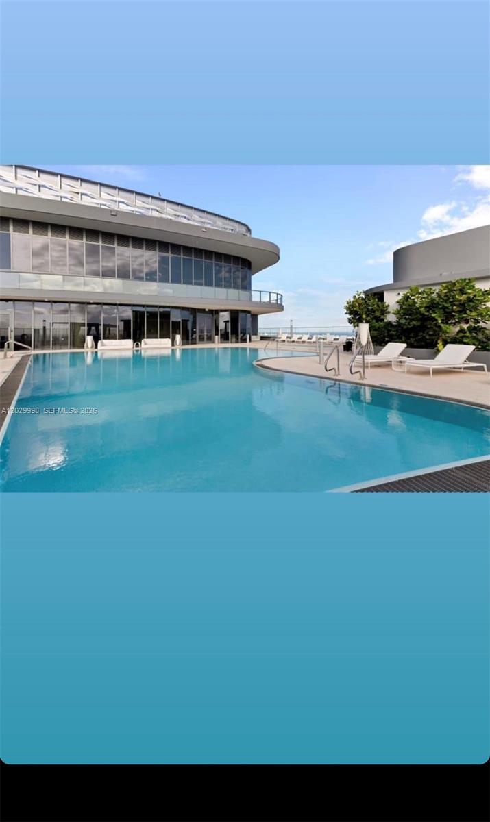 1000 Brickell Plz #3412, Miami FL 33131