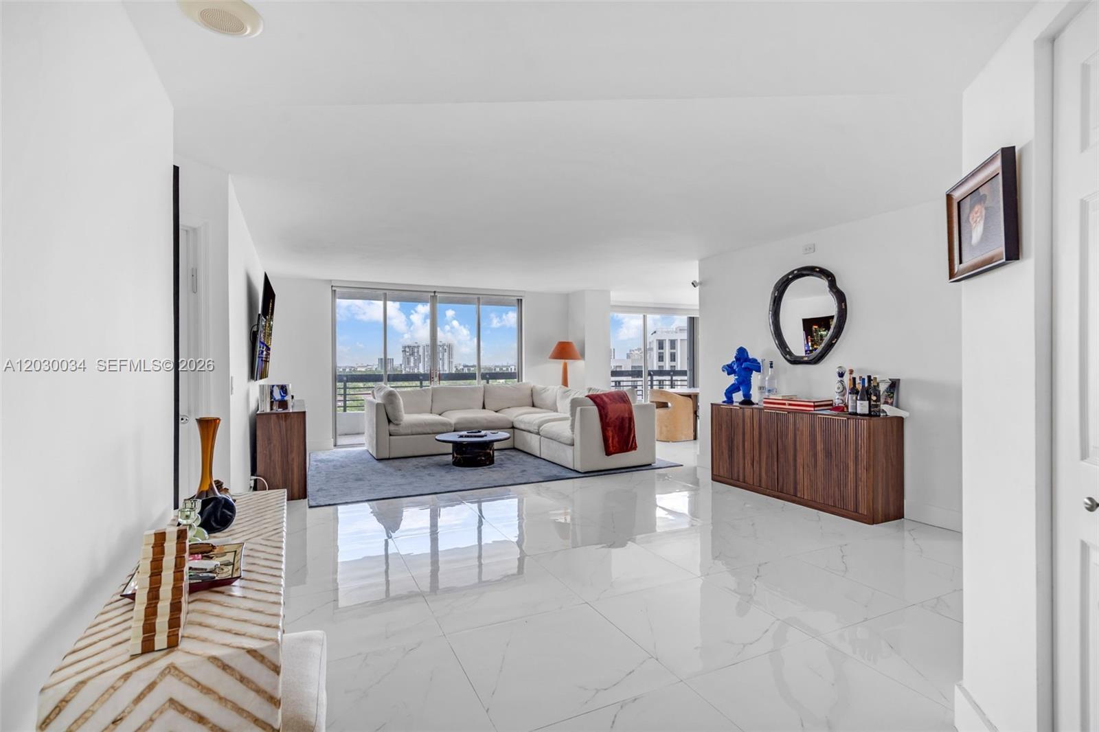 3500 Mystic Pointe Dr #1205, Aventura FL 33180