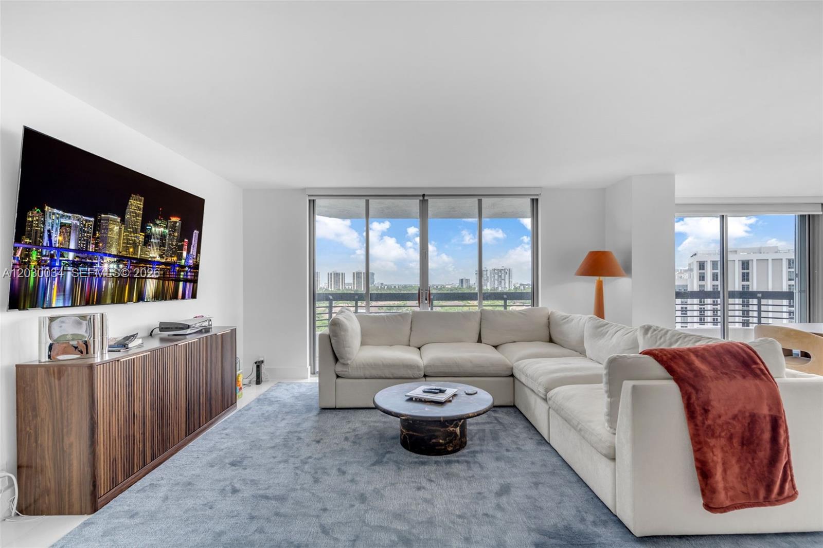 3500 Mystic Pointe Dr #1205, Aventura FL 33180