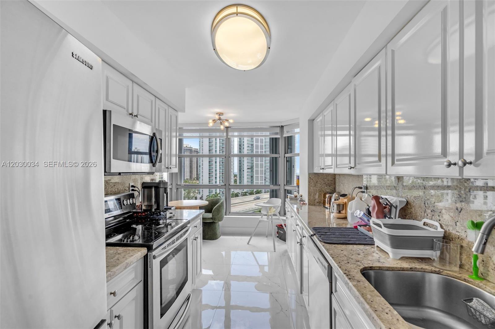 3500 Mystic Pointe Dr #1205, Aventura FL 33180