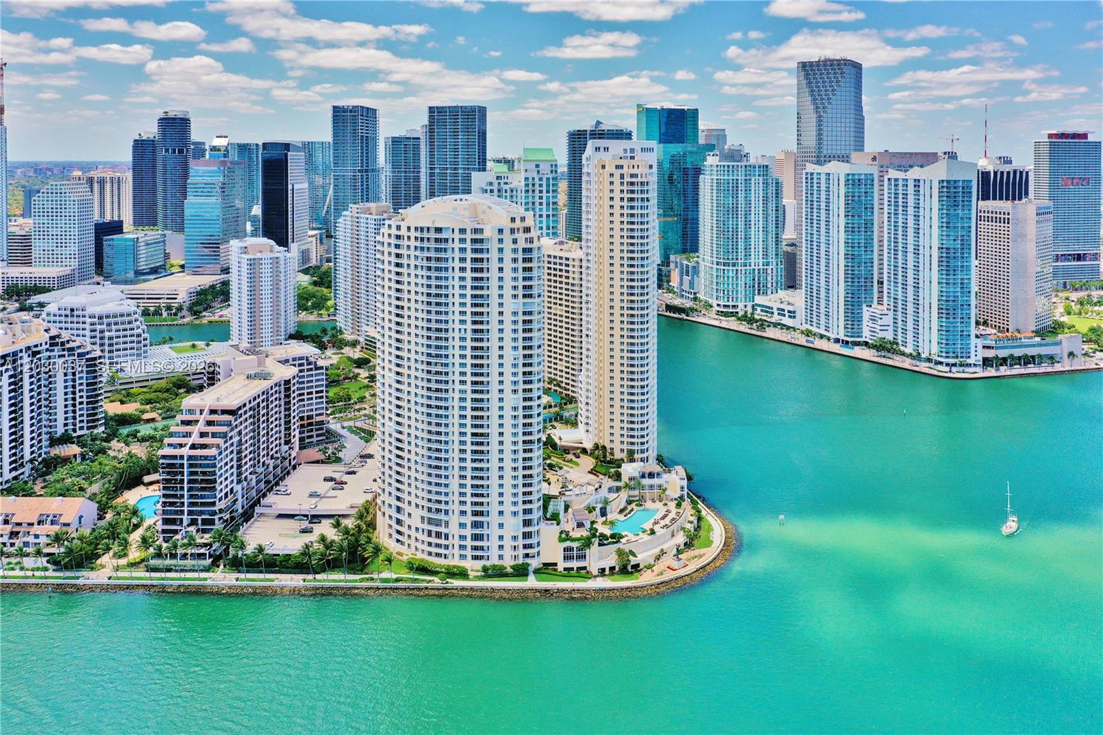 808 Brickell Key Dr #3002, Miami FL 33131