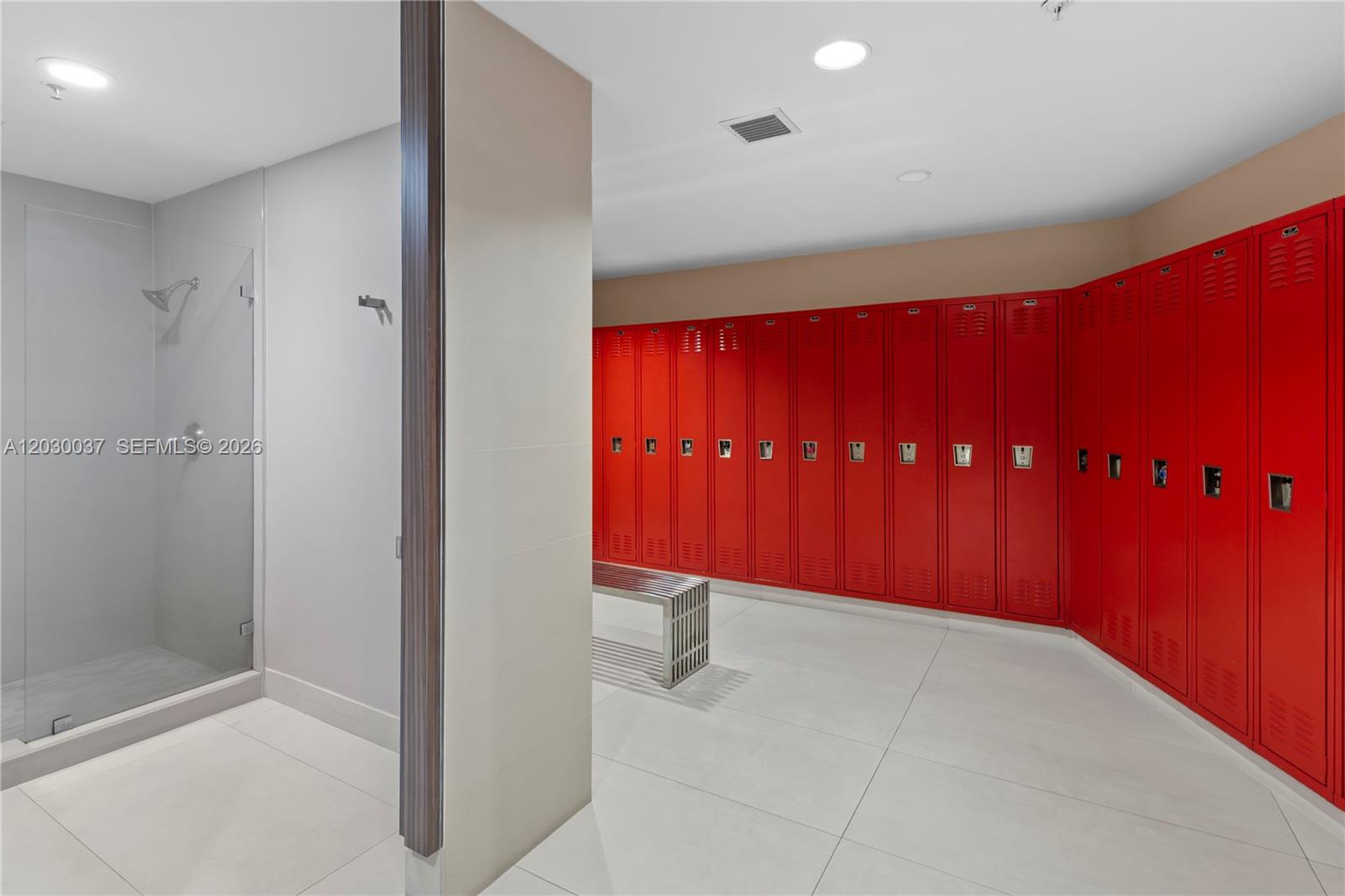808 Brickell Key Dr #3002, Miami FL 33131