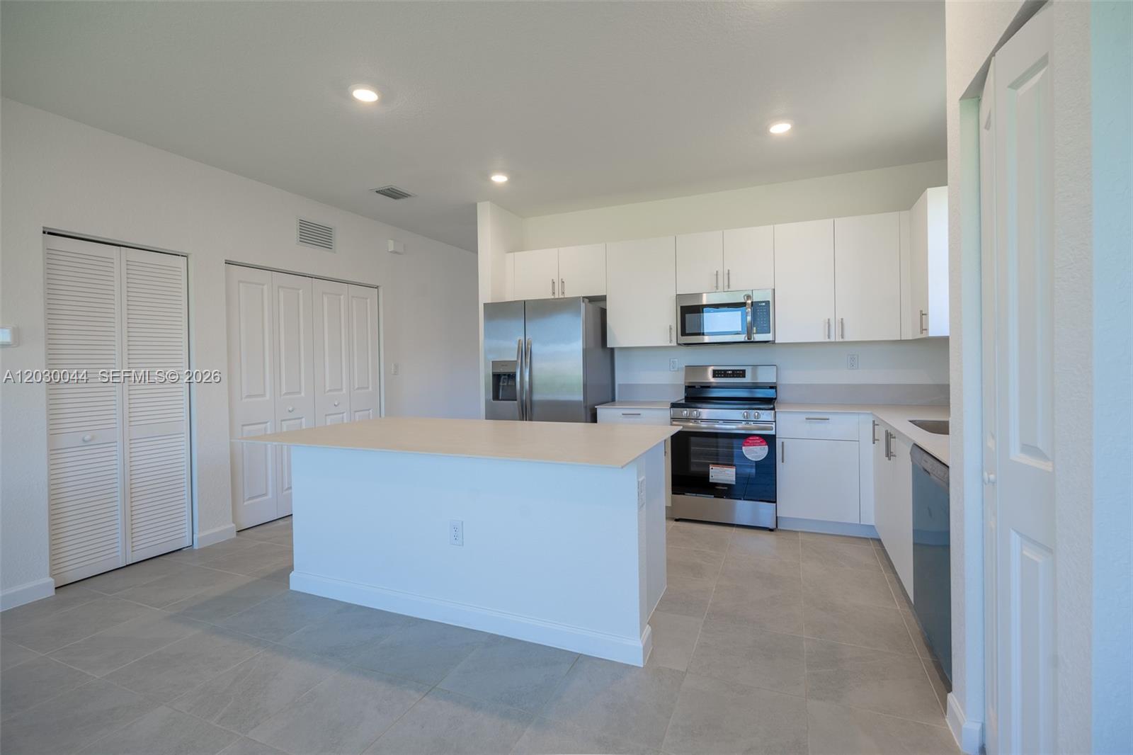 2988 SE 25th Ave #0, Homestead FL 33035