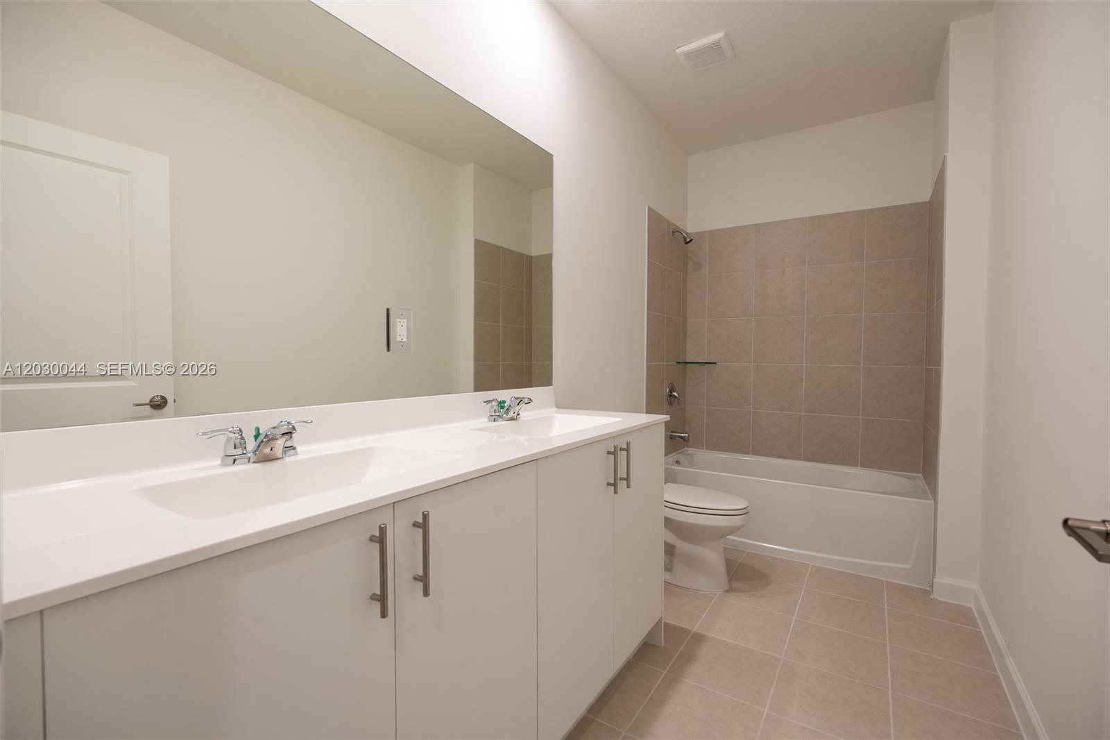 2988 SE 25th Ave #0, Homestead FL 33035