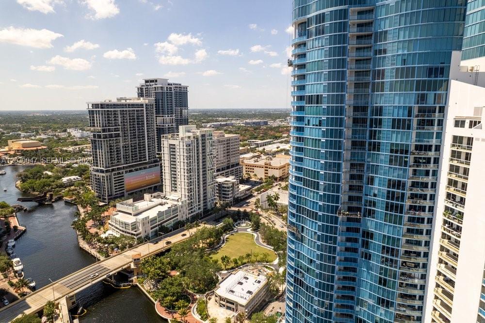 Fort Lauderdale FL 33301 - A12030047