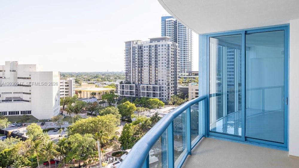 Fort Lauderdale FL 33301 - A12030047