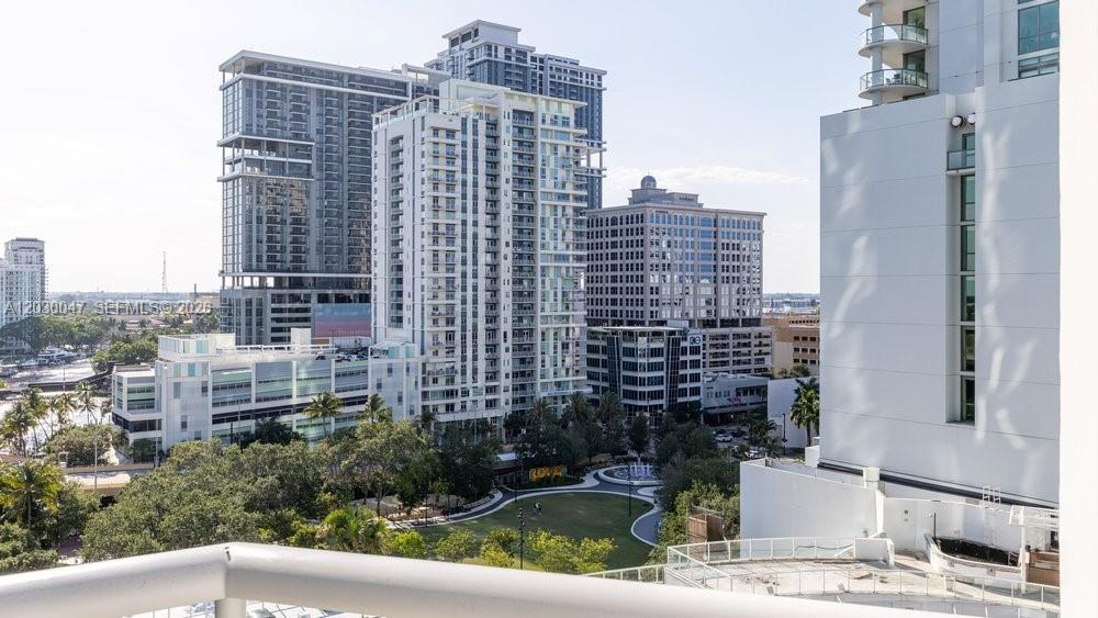 Fort Lauderdale FL 33301 - A12030047