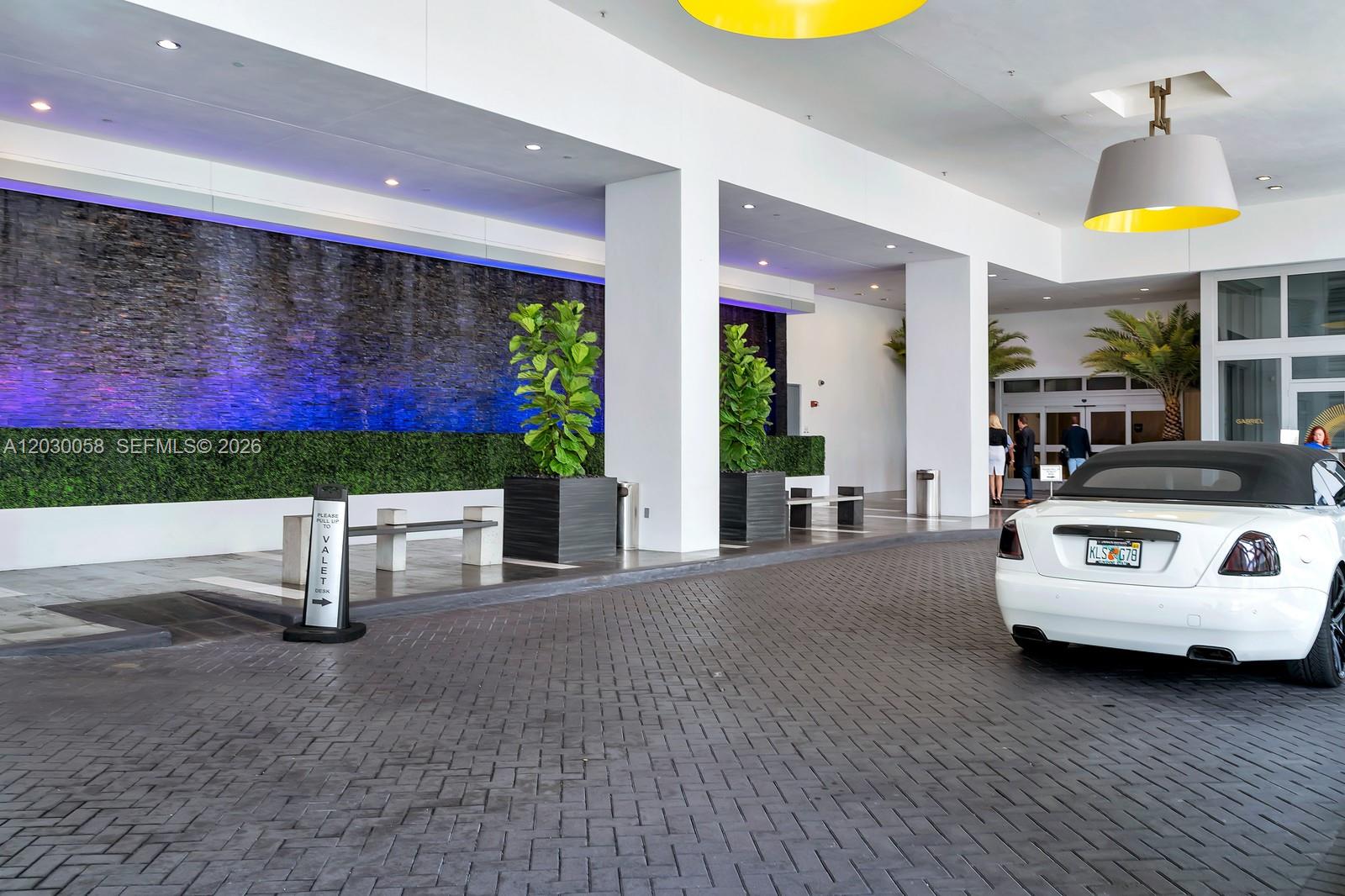 1100 Biscayne Blvd #5203, Miami FL 33132