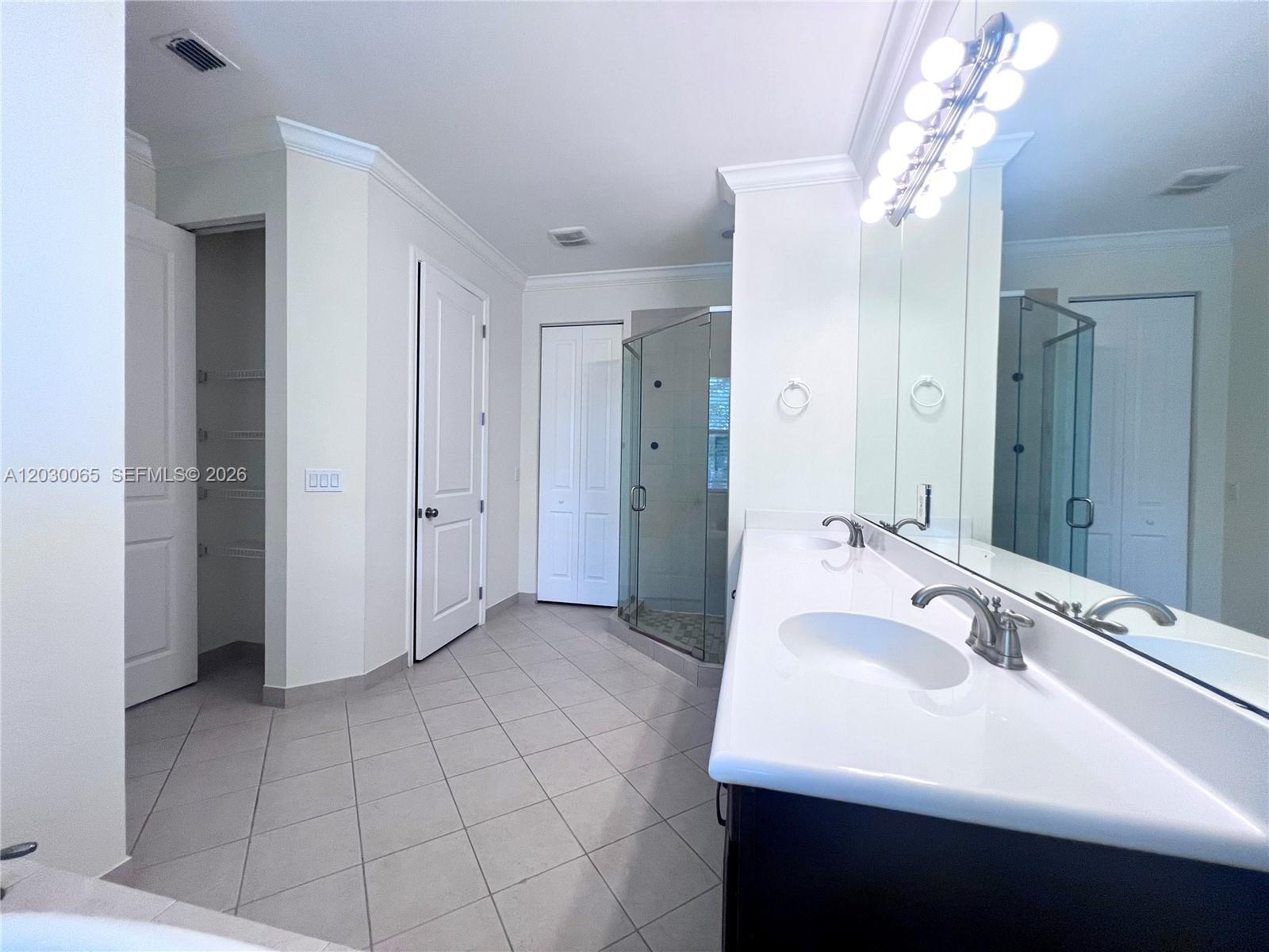 3381 NW 125th Ave, Sunrise FL 33323